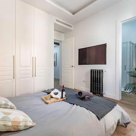 Exclusive Luxury Apartment In Central Madrid Extérieur photo
